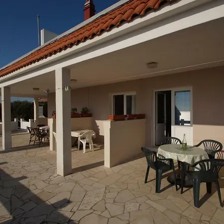 Apartmani Tomic Zavalatica Exterior photo
