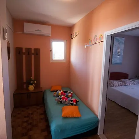 Apartmani Tomic Zavalatica Exterior photo