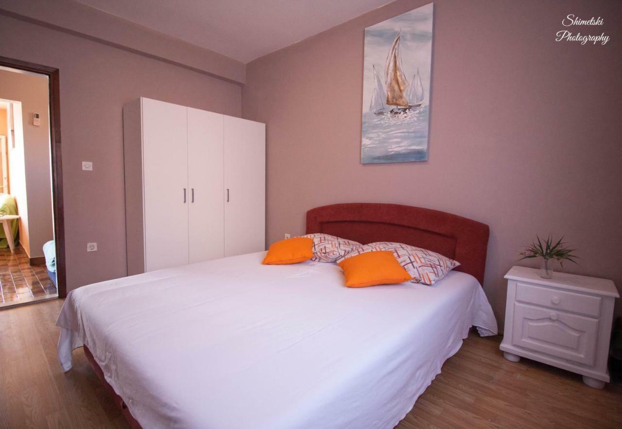 Apartment Tomic *
