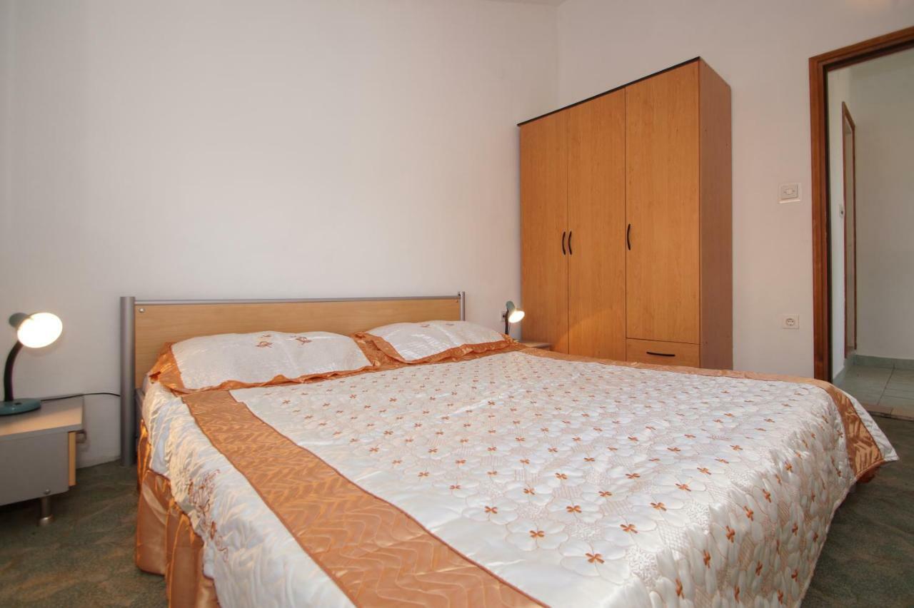 Tomic Apartment